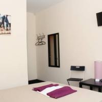 Фотографии отеля SuperHostel on Nevsky 130