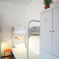Фотографии отеля Vitamin Hostel