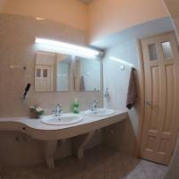 Фотографии отеля Hostel Shtraus House